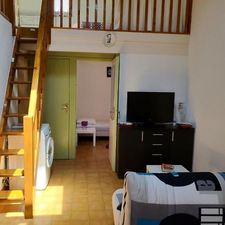 Villa Mjp 463 纳博讷普拉日 外观 照片